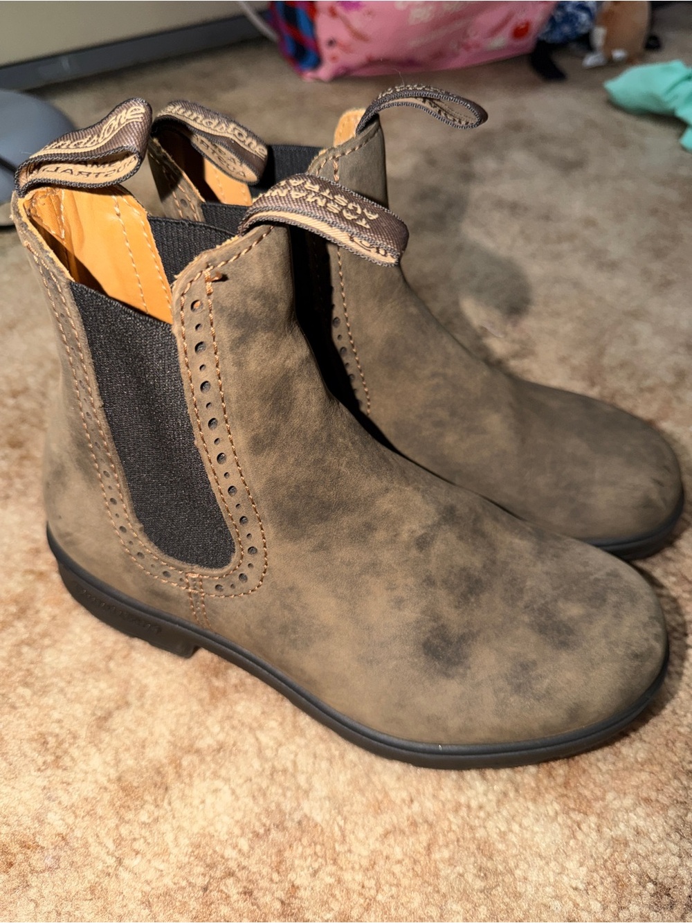Barely Used Blundstone Women’s Originals #1351 - Picture 2 of 6
